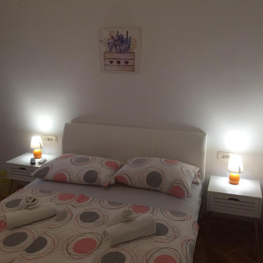 Apartman I Sobe Marijana Rab Town Zewnętrze zdjęcie